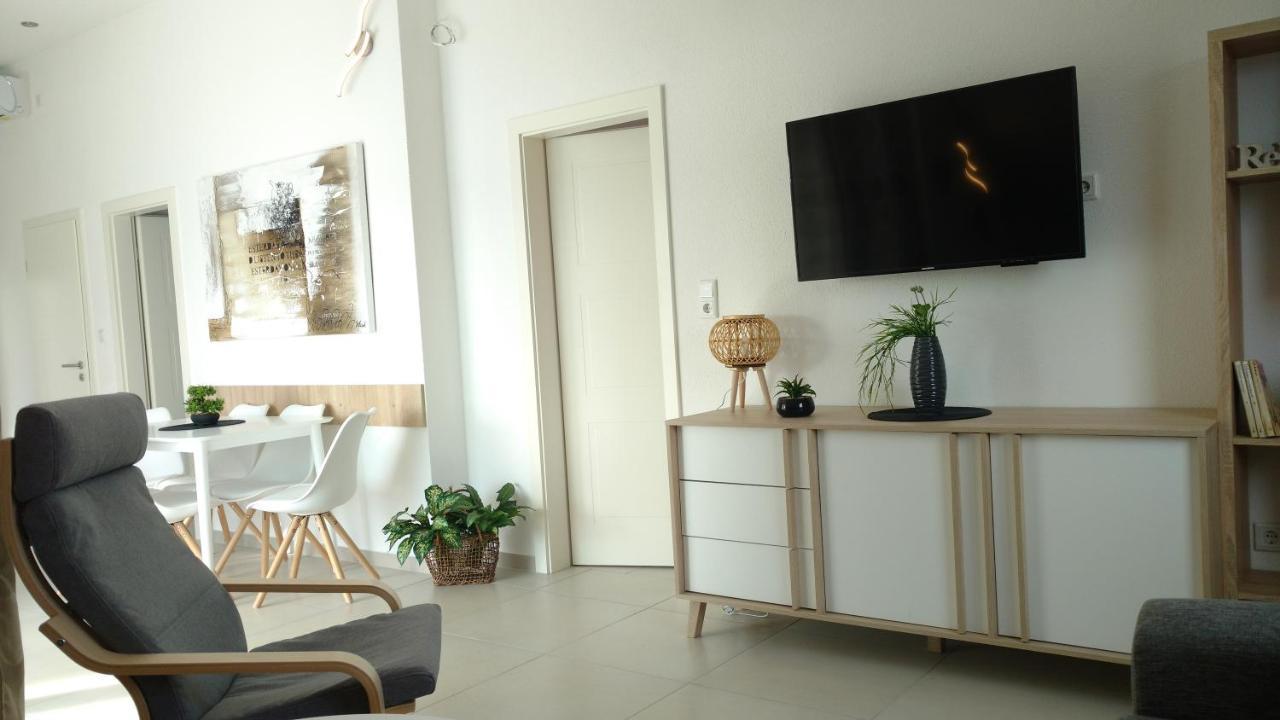 Villa Maluma Рогозница Экстерьер фото